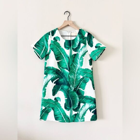 vestique Dresses & Skirts - Vestique Short Sleeve Mini Dress in Jacquard Texture with Palm Print - Size S